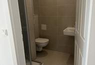 Altbauwohnung mit Charme und Potential- Saniert, hell, Top U Bahn Anbindung im 7.Bezirk.