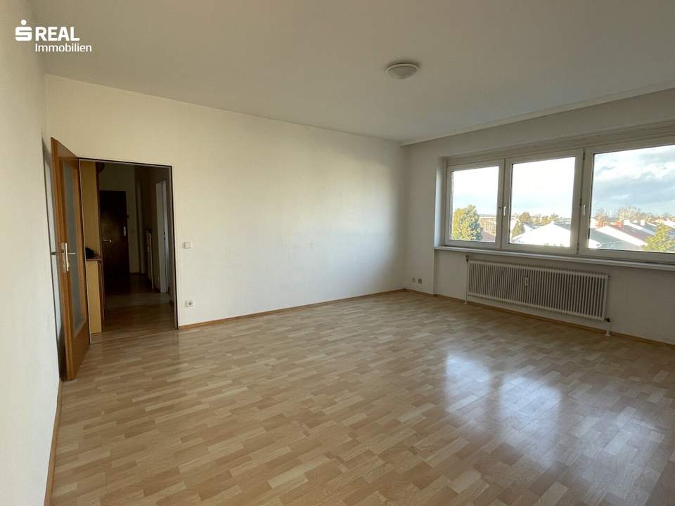 leistbare 3-Zimmer-Wohnung mit Loggia und Autoabstellplatz in Neusiedl am See