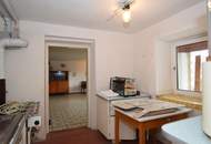 Haus mit 2 Einheiten und Donaublick