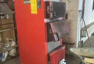 Autarkes Haus auf ca. 7670 m² mit Wald und Fischteich!