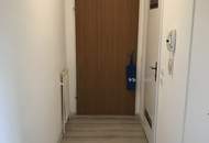 15432 Krankenhausnähe, unbefristet, große Zimmer, westseitige Loggia!