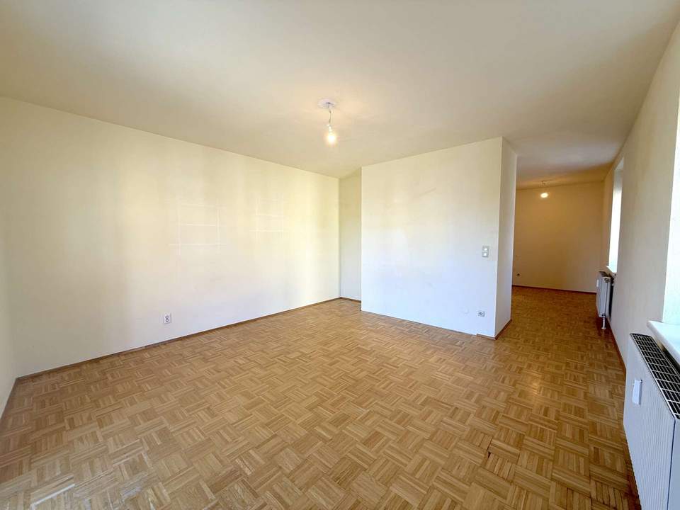 Geräumige Singlewohnung im idyllischen Sankt Radgund zu vermieten!