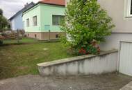 * Gelegenheit * Einfamilienhaus mit viel Wohnfläche, Keller und Garten!