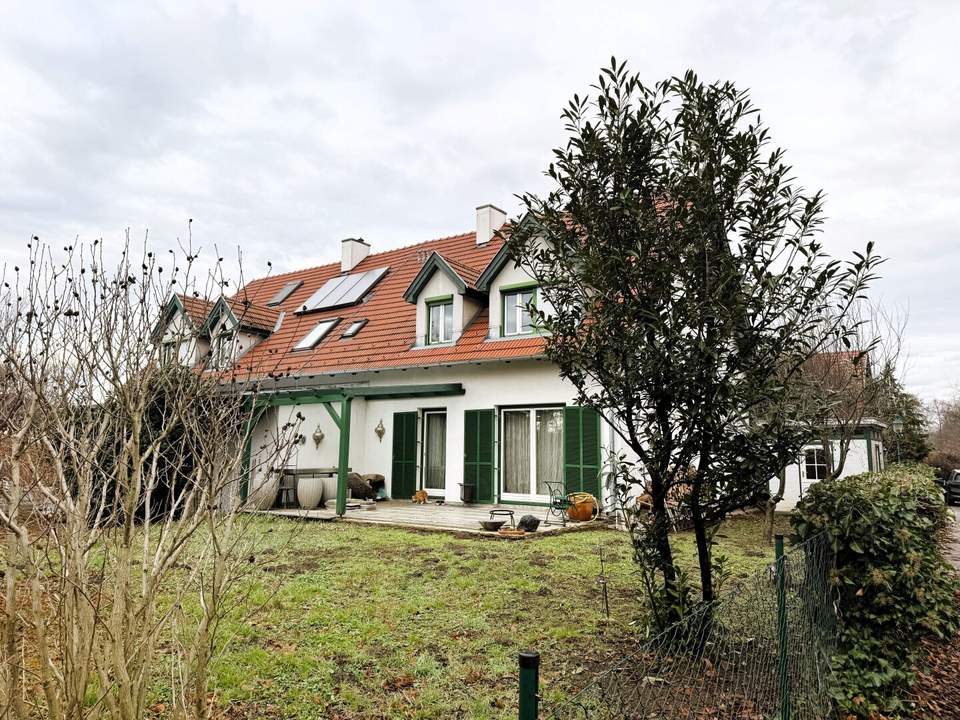 familienfreundliche Doppelhaushälfte mit Vollkeller, Sauna & Garage in idyllischer Ruhelage