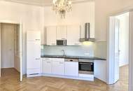 Sanierte wunderschöne 2-Zimmer Wohnung im Jugendstilhaus