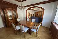 sehr gepflegtes Wohnhaus mit traumhaftem Blick auf die Burg