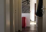 Wohntraum mit Seeblick: Renovierte 2-Zimmer-Wohnung in Seeboden. Stellplätze vor der Türe. Abstellraum und Keller.