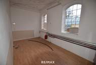 LAGERRÄUME im 1. Stock, Fitness, etc.