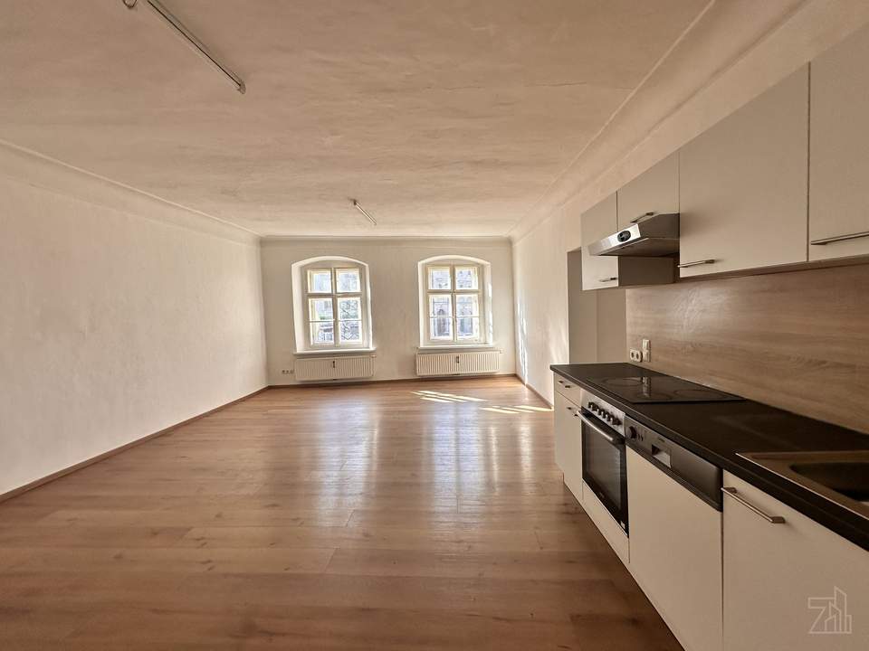 Geräumige 5 Zimmer-Wohnung in der Griesgasse 50! Familienwohnung oder WG!