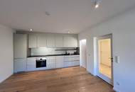 Moderne 2-Zimmer-Wohnung mit großem Südostbalkon in exklusiver Villengegend!