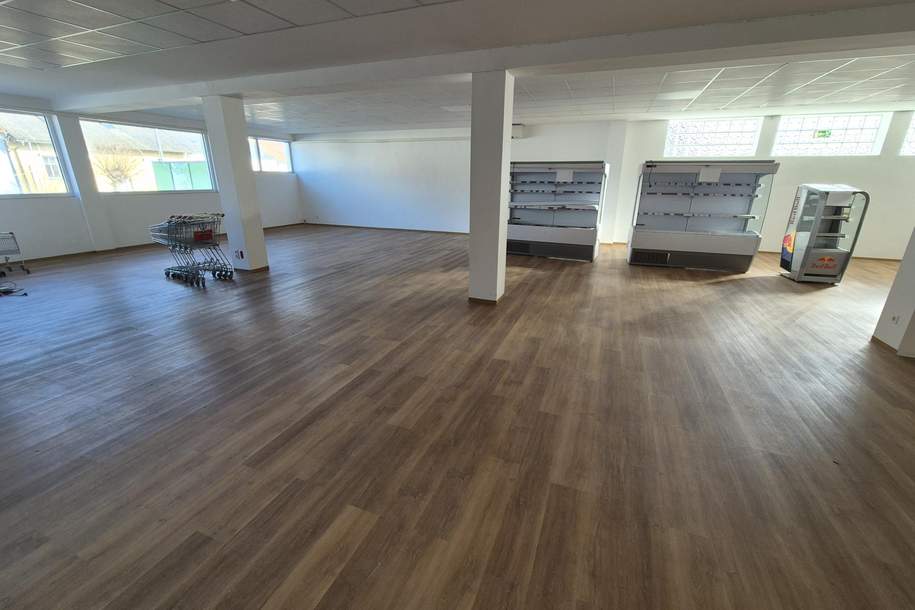 GESCHÄFTSLOKAL FÜR VIELE MÖGLICHKEITEN, Gewerbeobjekt-miete, 2.400,00,€, 2104 Korneuburg