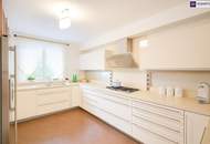 ++ Familienidylle in Grünruhelage ++ Wellnessbereich inklusive + großzügiger Garten mit Altbaumbestand