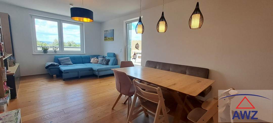 Top Dachgeschoss-Wohnung in St. Pölten am Kremserberg zu verkaufen!