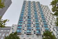 "3-Zimmer-Wohnung mit Panorama - 18 Stock, Garage &amp; Fitness im Haus"