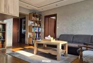 Generalsanierte 4-Zimmer-Wohnung über den Dächern der Stadt