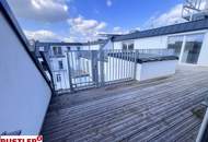 ERSTBEZUG - Sonnige Dachgeschossmaisonette in sanierter Altbauperle an der U1