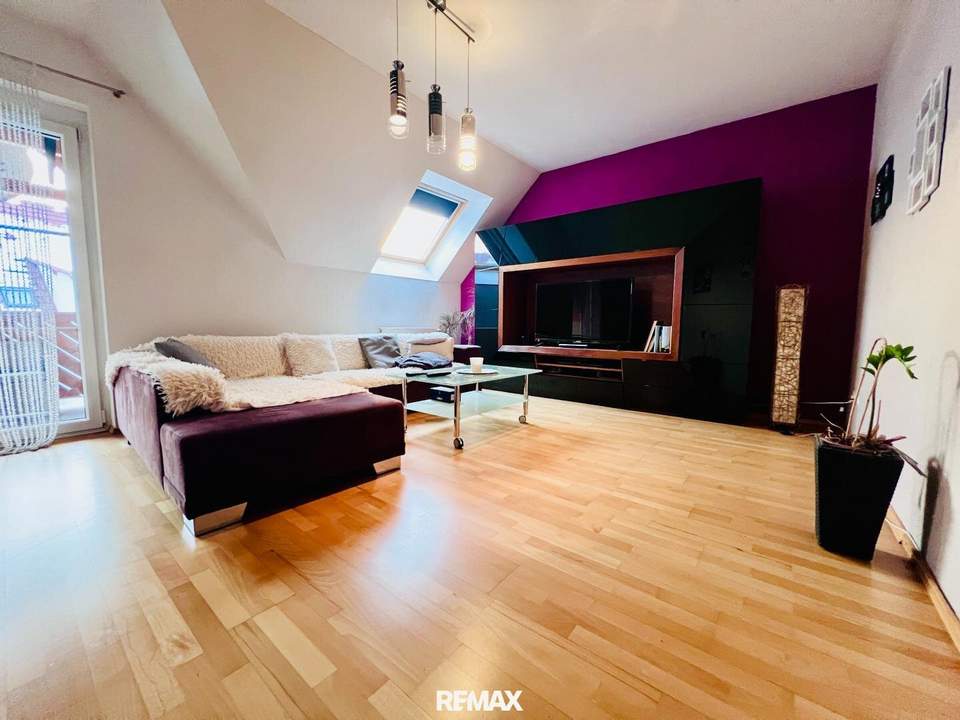 Helle 4-Zimmer-Wohnung mit Ausbaupotenzial