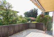 Haus mit Sanierungsbedarf auf großem Grundstück in perfekter Wohngegend