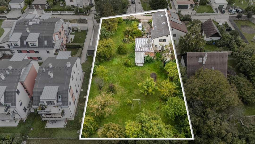 “Exklusives Baugrundstück auf Eigengrund – Ihr Traumprojekt in Bestlage“