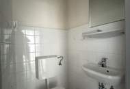 Zentrale Bürofläche mit 10 Zimmern und Stellplatz – ideal für Praxis oder Kanzlei