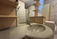 Gelegenheit! Sehr gepflegter Landsitz mit großem Wirtschaftsgebäude