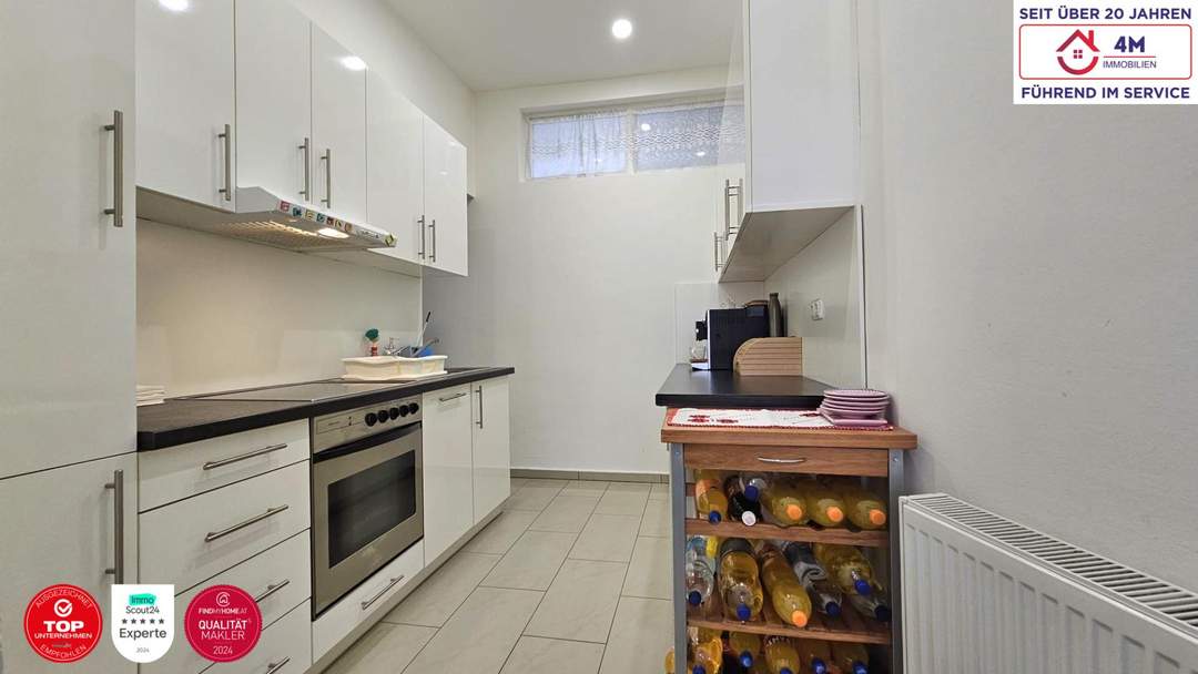 Stilvolle und helle Wohnung in zentraler Lage– ideal für Paare oder Singles