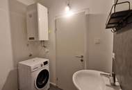 Trendig-sanierte 2,5-Zimmer-Wohnung mit Balkon in zentraler Lage