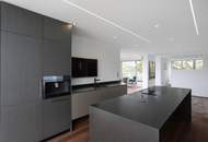 "Penthouse mit Sauna, Pools und eigenen Aufzug"