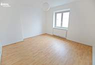 Renovierte 3 Zimmer Mietwohnung mit Balkon in saniertem Wohnhaus im Stadtzentrum!