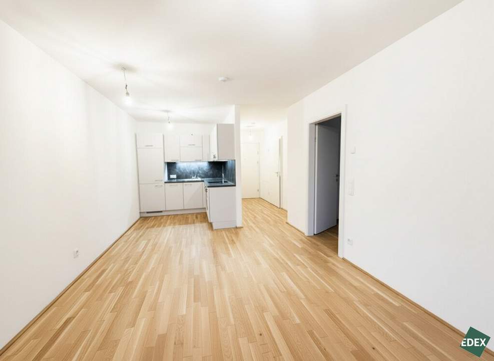 Attraktive 2-Zimmer-Wohnung mit Balkon nahe U1 - ideal für Singles oder Paare