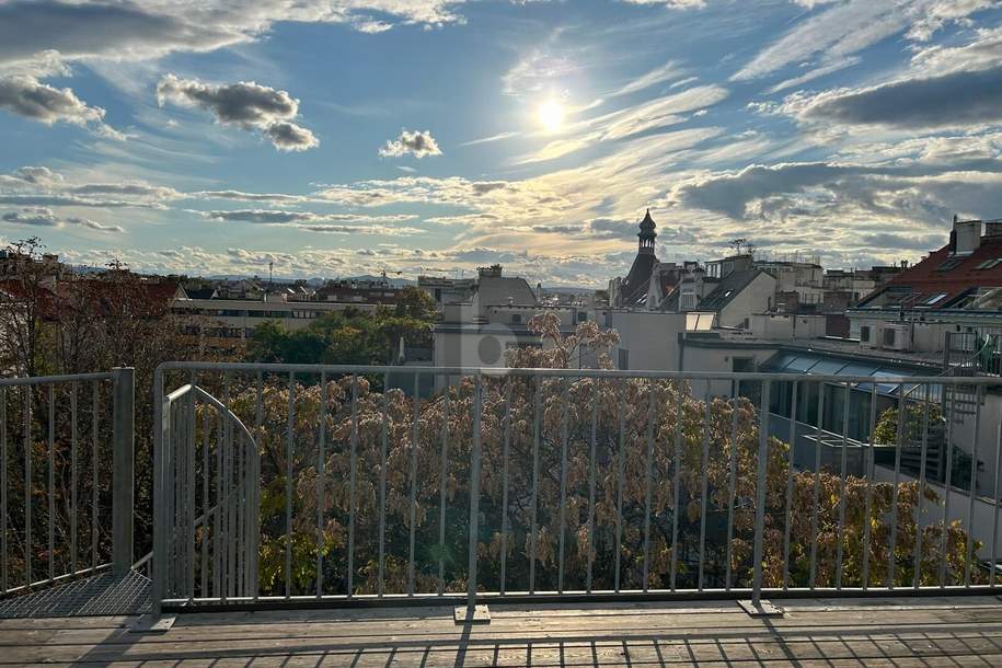 EXKLUSIV AUF 3 ETAGEN MIT GROSSZÜGIGER TERRASSE UND TRAUMHAFTEM AUSBLICK, Wohnung-miete, 2.500,00,€, 1040 Wien 4., Wieden