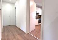 Schlitters: Kernsanierte Dachgeschosswohnung mit Balkon und Garten, 3 Schlafzimmer plus ein großer Raum für Gäste oder Homeoffice