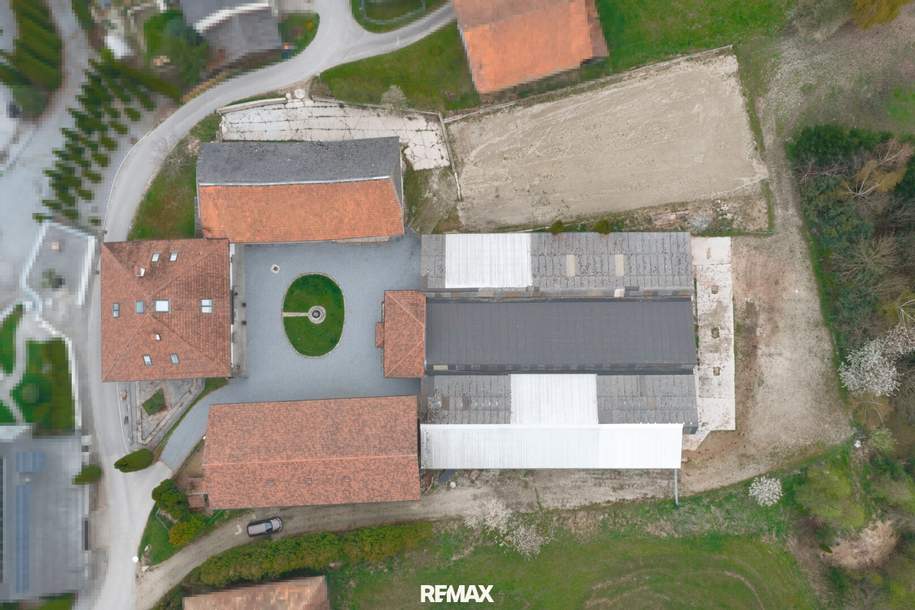 Exklusive Liegenschaft zur Miete – Idyllischer Bauernhof mit großem Potenzial, Haus-miete, 4.900,00,€, 4924 Ried im Innkreis