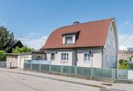 Feines Stadthaus mit Gewerbemöglichkeit und Garagen