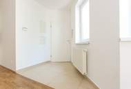 Helle DG-Wohnung in ruhiger Lage mit Terrasse