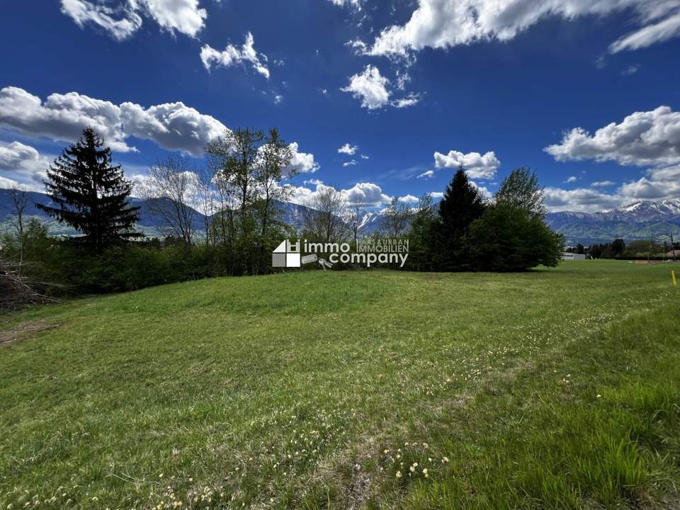 Traumhaftes Baugrundstück in Kärnten (1026m²) mit unverbaubaren Fernblick in Südlage - Perfekt für Ihr Eigenheim