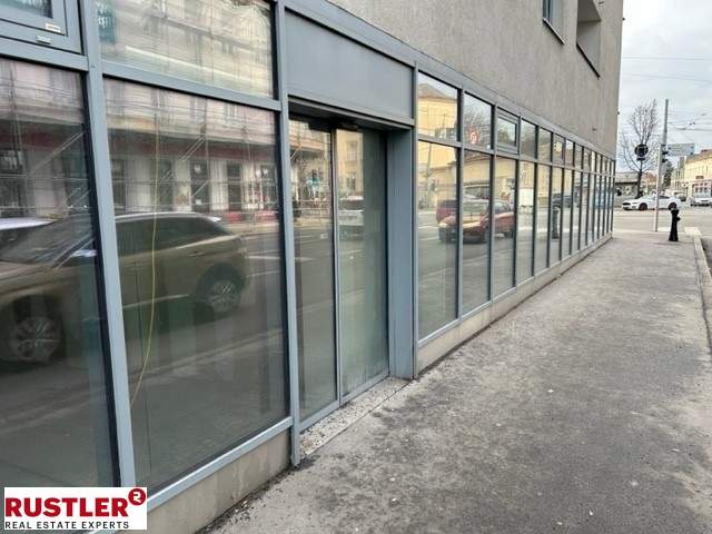 ATTRAKTIVE GESCHÄFTSFLÄCHE - MIT FLEXIBLEN GESTALTUNGSMÖGLICHKEITEN