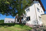 Großes Haus mit 2 Wohneinheiten und schönem Garten in ruhiger Lage in Neuhaus