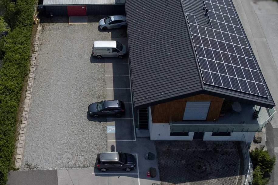 Top-Betriebsliegenschaft mit grosser Wohnung und Direktzugang zur A1 - Ideal für Lager, Dienstleistung &amp; Lieferlogistik, Gewerbeobjekt-kauf, 1.250.000,€, 2533 Baden