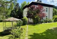 Historische Altbauvilla – Erstbezug nach Kernsanierung: Lifteinbau, Luftwärmepumpe, Wohnungen maßgeschneidert u. v. m.