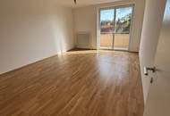 Sonnige Aussichten in ruhiger Grünlage: großzügige 2-Zimmer-Wohnung mit gemütlichem Balkon, moderner Dusche und heller Küche im 3. OG (inkl. Aufzug) – ideal für Singles oder Paare in Steyr-Münichholz!