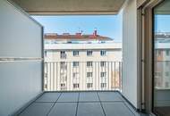 HELL >> Nordöstliche Balkonwohnung mit moderner Ausstattung >> Erstbezug mit idealer Verkehrsanbindung