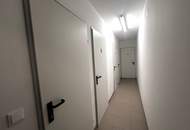 "Wohnung mit Balkon und Parkplatz"