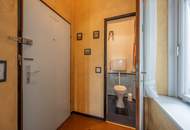 ++NEU++ Renovierungsbedürftige 3-Zimmer Altbauwohnung in guter Lage!!