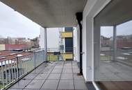 Traumhafte 2- Zimmer Wohnung mit Ruhe-Balkon in U-Bahnnähe – Ihr neues Zuhause wartet!