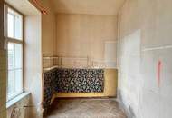 Altbauwohnung in Toplage inklusive Innenhof zu verkaufen (Provisionsfrei)