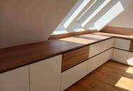 ++ DREI Zimmer im DG mit DACHTERRASSE ++ inkl. KÜCHE