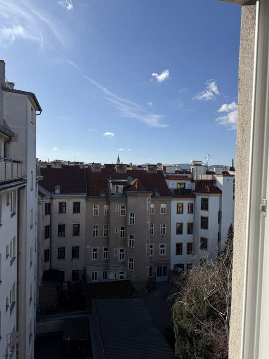 Charmante Garconniere mit Fernblick