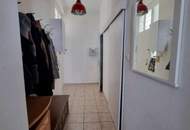 " 3-Zimmer-Altbauwohnung mit moderner Wohnküche & Schwedenofen nahe Yppenplatz!"