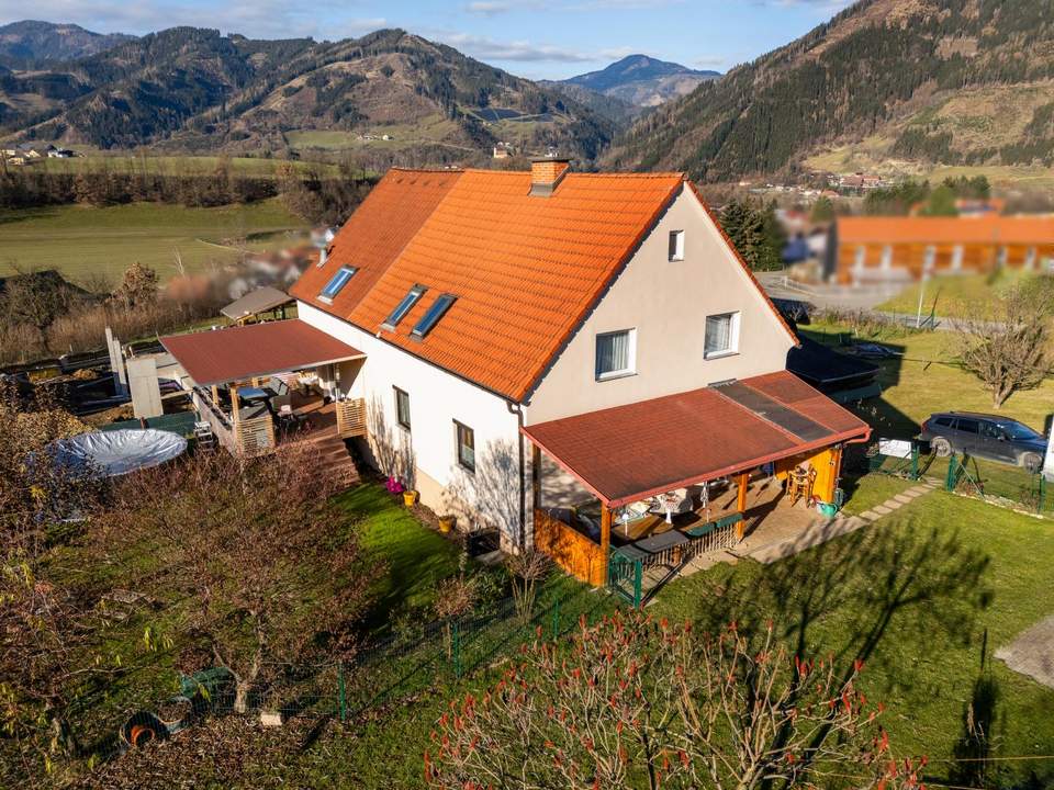 Zweifamilienhaus in bester Lage Nähe Bruck/Mur